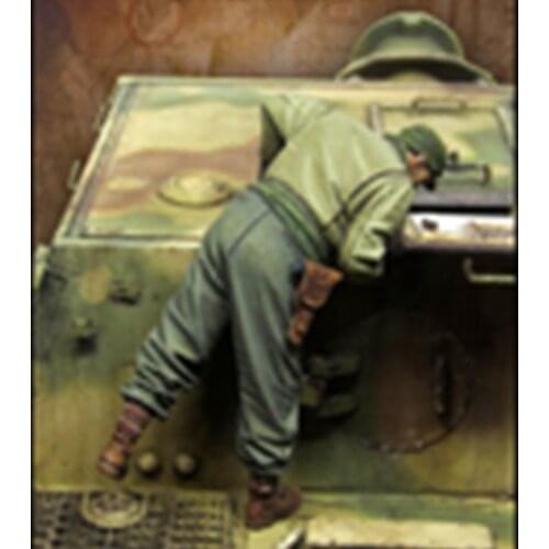 1:35 Resin Figure Model Kit Unassambled Unpainted E150 (NO TANK)