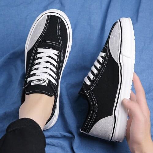 Summer mens breathable canvas shoes student casual shoes Mens white shoes