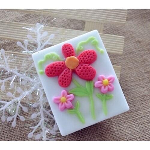 Wholesale!!1pcs Small Flowers (R0001) Silicone Handmade Soap Mold Crafts DIY Mould