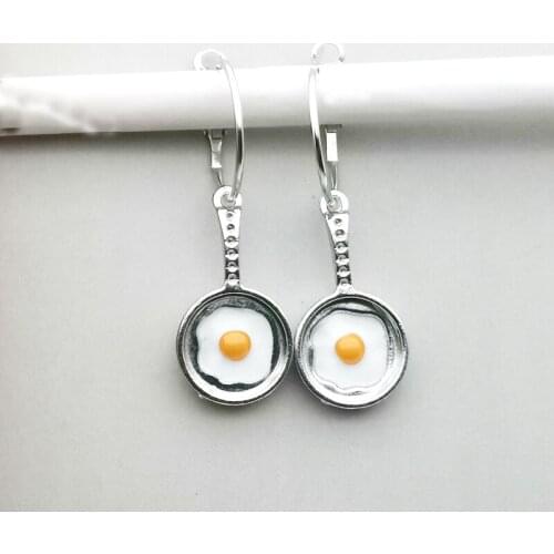 Fashion Earrings Poached Egg Pan Cute Pendant Ear Ring Charm Jewelry Gift for Woman Small Hoop Earrings Accessoires