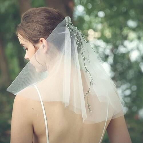 HONGFUYU Two-tier Cut Edge Shoulder Bridal Veils With Beading Wedding Accessories L728 Handmade Short Simple Veil 135cm-175cm