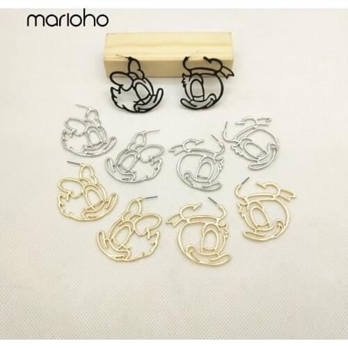 Individuality Abstract Cartoon Donald Duck Earrings Metal Line Geometric Statement Earrings Retro Bijoux Accessories Girl Gift