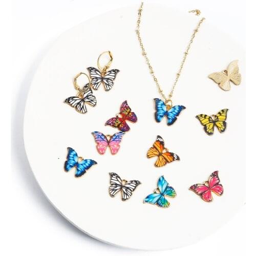 4pcs Alloy Dripping Oil Romantic Butterfly Pendant Accessory Charm DIY Designer Charm Making Keychain /Bracelet Pendants