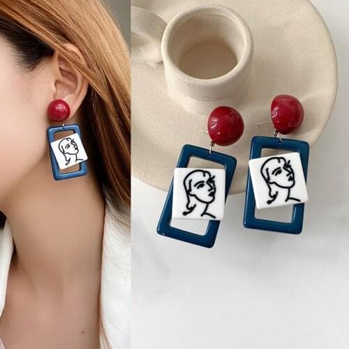 Classic Abstract Portrait Acrylic Square Asymmetrical Pendant Drop Earrings for Women Girls Teen Earrings 2021 Trend New Arrival