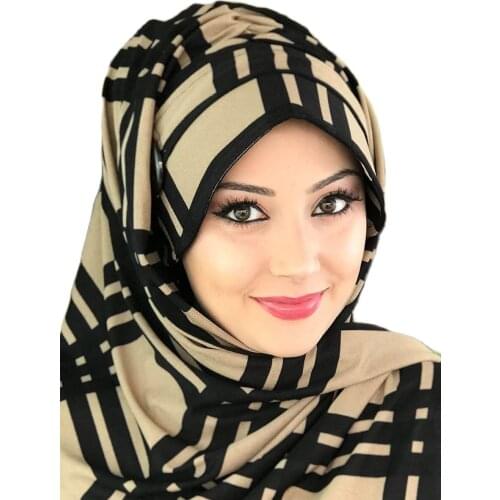 New Fashion Islamic Muslim Headscarf Hijab Clothing Scarf Hijab Ready Wrap Black Milk Coffee Pattern Buckle Striped Hat Shawl