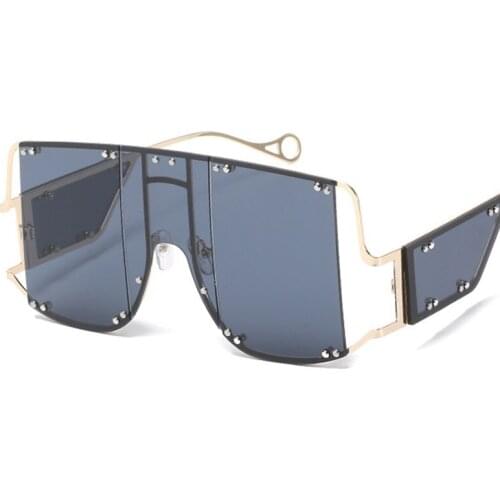 New Big Frame Sunglasses Women Female Retro Multi-rivet Punk Glasses Vintage One-piece Square Eyeglasses