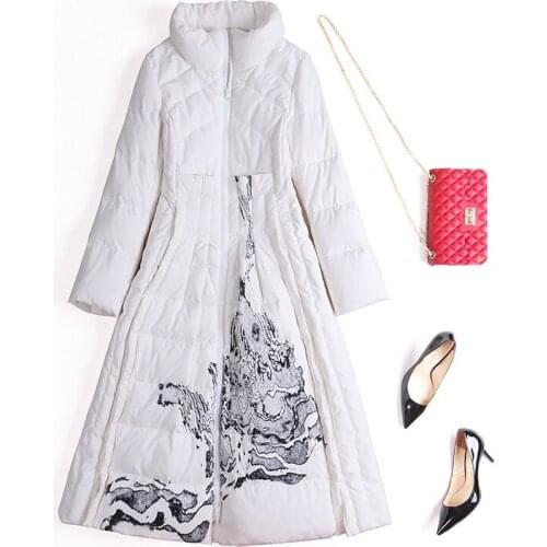 High-end printing down jacket female temperament of Europe and the United States favors ink printing and long down coat