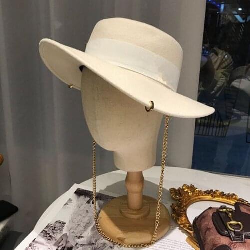202009-weiming autumn winter wool fashion Golden Ring Pearl chain lady fedoras cap women leisure panama jazz hat