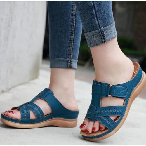 Latform Wedges Slippers Soft EVA Anti-Slip Lovers Home Floor Slides Ladies Hollow Out Summer Shoes Womens Sandals