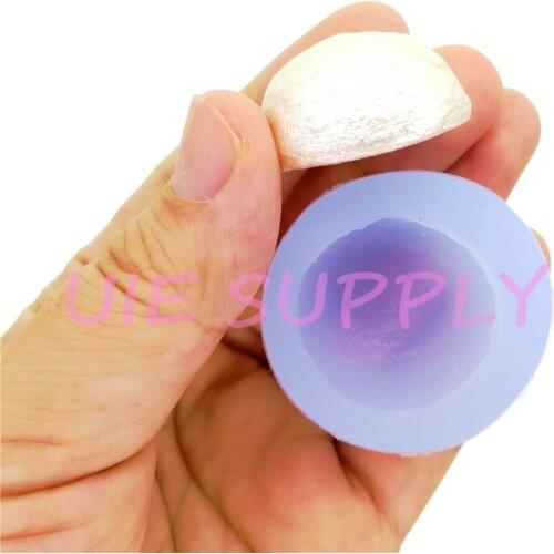 BYL519U 29.5mm x 28.3mm Round Cabochon Silicone Mold Fondant Cake Decoration Candy Resin Clay Earrings Necklace Craft Soap