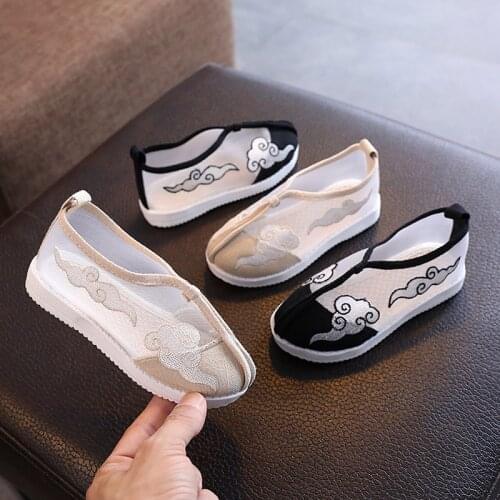 Childrens embroidered shoes national style old Beijing handmade cloth shoes boys' summer net shoes Chinese style Hanfu shoes