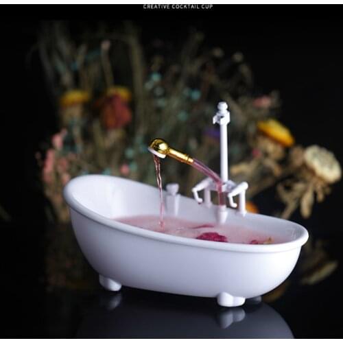 Funny Creative Bathtub Cocktail Glass Electric Cyclic Water Spray Cup Milkshake Cold Drinks Bar Nightclub I Flip Wine Tumbler