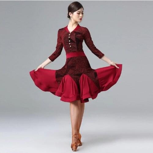 Women Latin Dance Dress Patchwork Shinny Cloth Long Sleeves V-neck with Pearls Women Salsa Dresses Flare Skirt