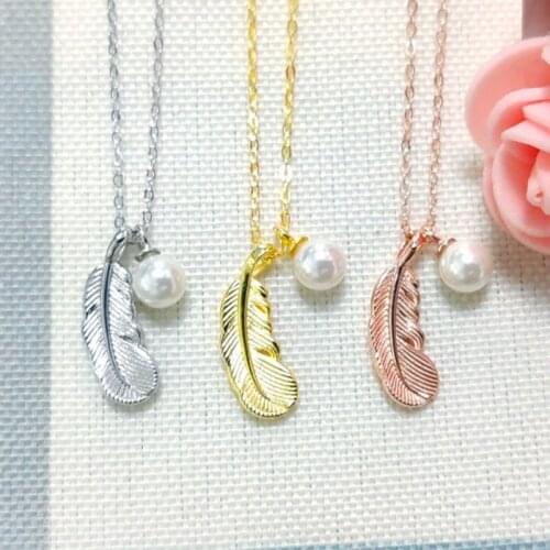 Apaison Pearl Necklaces For Women