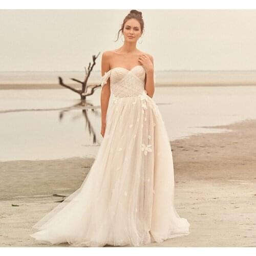 Bohemian Puffy Tulle Wedding Dresses Off The Shoulder Floor Length Handmde Flower Beach Ivory Dubai Saudi Arabic Bridal Gowns