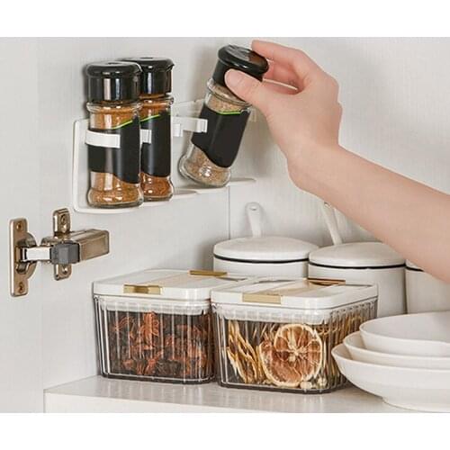 1Pcs Kitchen Storage Rack Wall Mount Ingredient Spice Bottle Shelf Plastic Clip Rack Cabinet Door Hooks Jars Spice Holder Tools