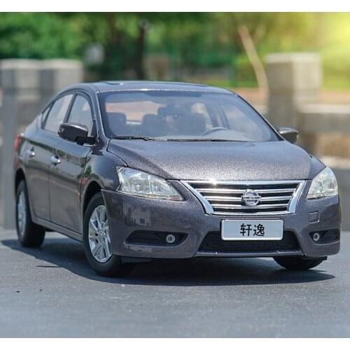 Original Factory Authentic 1:18 Nissan Sylphy Diecast Car Model with Small Gift