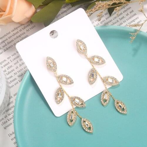 U-Magical Vintage Bling Rhinestone Leaves Long Earrings for Women Gold Alloy Leaf Drop Dangle Earrings Creative Party Jewelry