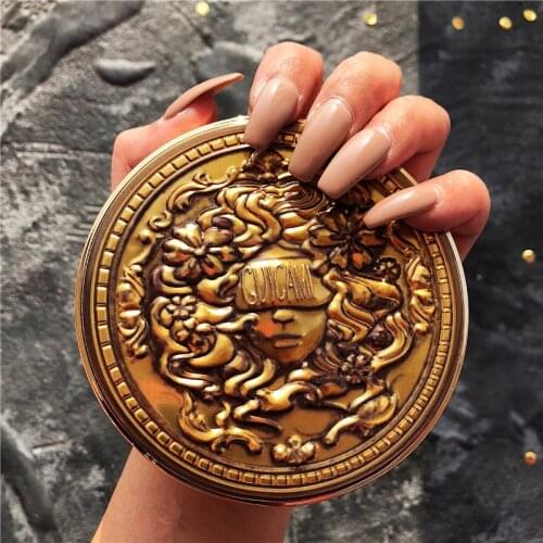 9 Color Nude Metallic Eyeshadow Palette Shimmer Matte Glitter Pigmented EyeShadow Pallete Waterproof Cosmetic Makeup Palette