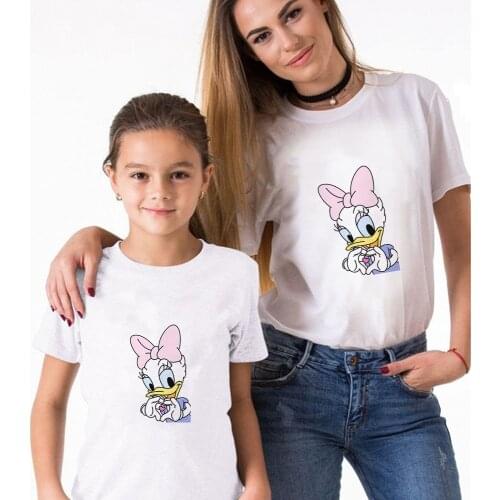 Summer Disney Daisy Duck T-Shirt Women Fashion Casual Short Sleeve Streetwear Mother and Daughter Top Family Matching Clothes