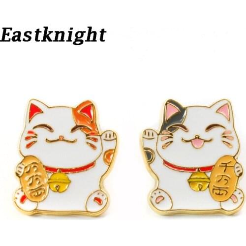 K356 Lucky Cat Cute Metal Enamel Pins and Brooches for Lapel Pin Backpack Bags Badge Cool Gifts 1pcs