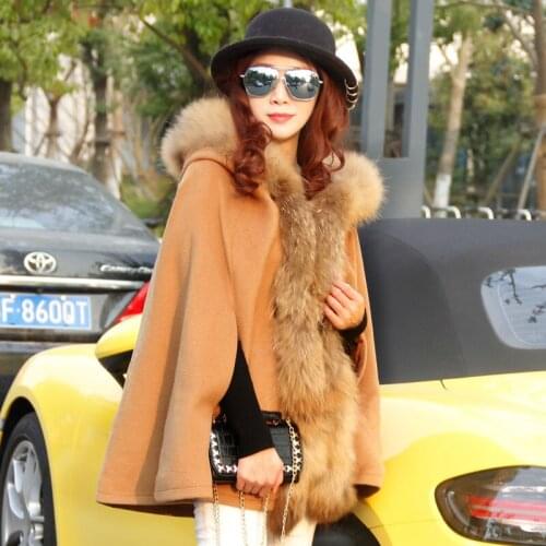 2021 New Winter Womens Cloak Hooded Cashmere Wool Real Raccoon Fur Collar Cape Poncho Fashion Brand Style Plus Hot Size