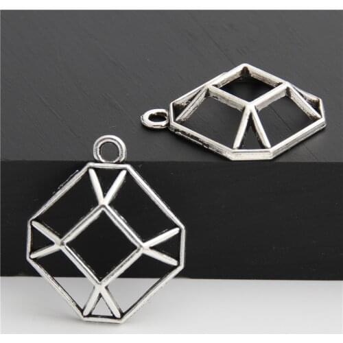 20Pcs Silver Color Cube Shape Charms Finding Metal Geometric Pendant Necklaces Ornaments Jewelry Accessories 22X19mm A2831