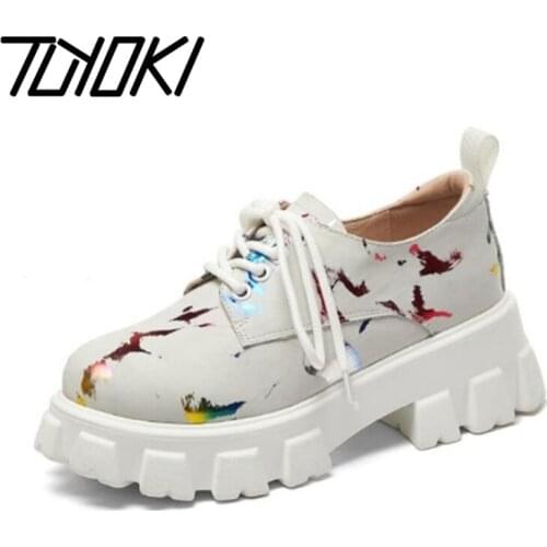 Tuyoki New Design Women Pumps Genuine Leather Print Women Shoes Fashion Cool Shoes Women Club Footwear Size 34-39