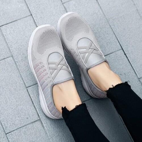 Flying Woven Breathable One-step Womens Vulcanized Shoes Lightweight Comfortable and Fashion Casual Shoes Anti-slip MD Sneakers