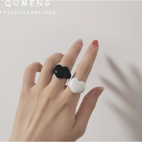 QUMENG Black White Heart Love Shape Resin Ring 2021 Hot Selling Fashion Classic Women Girls Exquisite Everyday Jewelry Wear