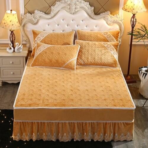 Luxury Thickened Crystal Fleece Jacket Bedspread Fitted Sheet Pillowcases Cotton 2/3 pcs Embroidery lace Bedding