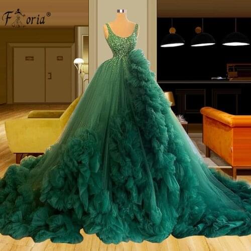 Luxury Green Ball Gown Prom Dresess Scoop Neck Sequins Tiered Ruffles Women Party Evening Gowns Customize Robe De Soirée