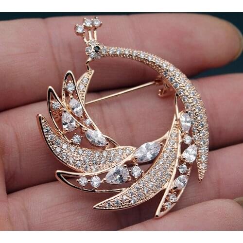 Hermosa Peacock Shaped Brooches Pins Shiny White Zircon Women Fashion Jewelry Rose Gold Brooch Pretty Bridal Wedding Gift