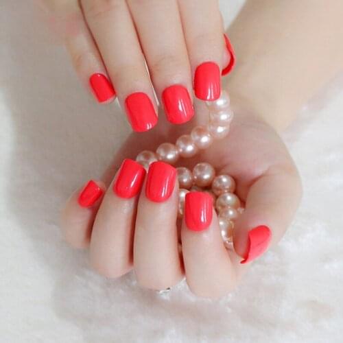 2020 24pcs hot fashion candy color cute nail finished fake nails short paragraph Orange red N0105