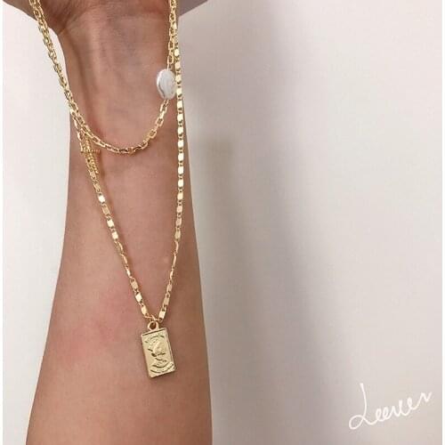 Retro Multi Layered Head Portrait Pendant Necklaces for Women Mujer Gold Chain Genuine Freshwater Pearl Choker Necklace Gift