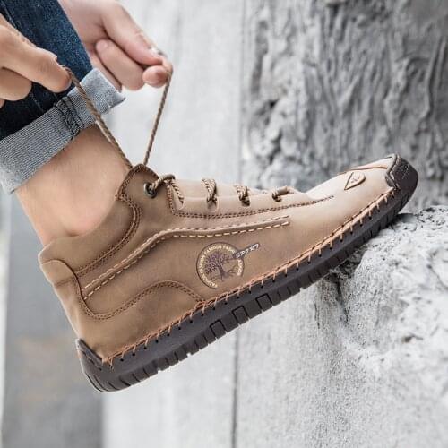 2021Men Shoes Autumn Non Slip Comfy Ankle Boots Hand Stitching Casual Men Loafers Soft Sole Breathable Flats Shoes Female Boots