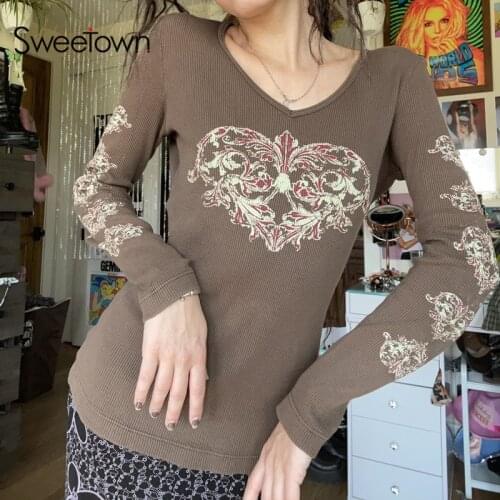 Sweetown Fairy Grunge Aesthetic Brown T-Shirt Floral Heart Print Cute Vintage Y2K Tops Women V Neck Rib Long Sleeve Autumn Tees