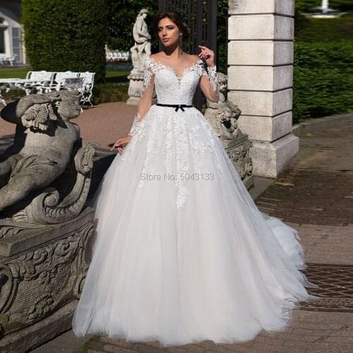 Charming A Line Soft Tulle Wedding Dresses 2020 Exquisite Lace Applique Scoop Neck Long Sleeve Formal Bride Gown with Black Sash