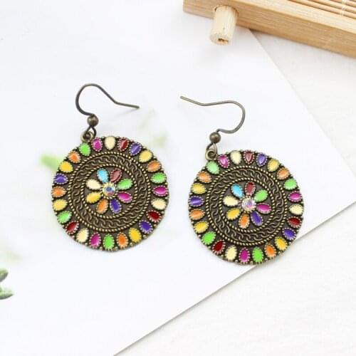 Bohemian Simple Round Pendant Earrings Colorful Sun Flower Crystal Retro Wave Totem Charm Jewelry Women Seaside Holiday Earrings