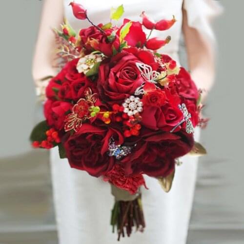New Chinese style, bridal bouquet red roses brooch wedding bouquet berries brides rural Butterfly Dragonfly Artificial Bouquet