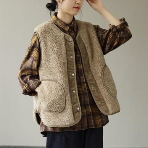 Autumn Winter New Vintage Lamb Wool Vest Women Warm Thick Outerwear Loose Sleeveless Vest With Pockets Jacket Female Clothing