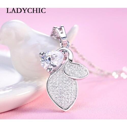 LADYCHIC Fashion Female 2 Carat Zircon Stone Pendant Necklace Luxury Tiny Cubic Zircon Inlay High Quality Jewelry Gift LN1029