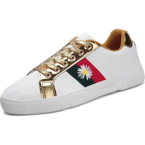 Men Low-Top Shoes Summer Skateboard Antiskid Sneakers Trend Fashion Casual Classical Walking Shoes 2021 New Brand Designer 39-44