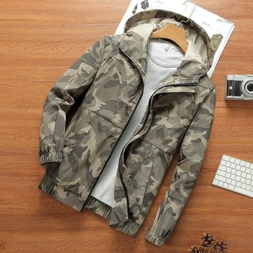 Camouflage Hooded Jacket Mens 2021 Autumn Korean Outdoors Casual Streetwear Male Breathable Military Camouflage Windbreakers