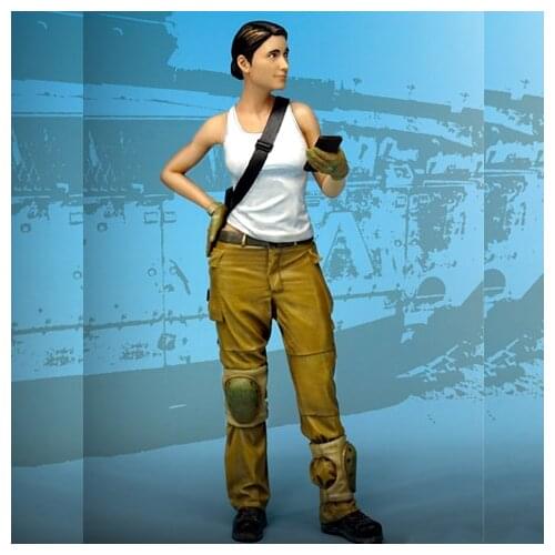 1/35 Israeli women soldiers in World War II Resin kit Figure soldiers GK Uncoated No colour