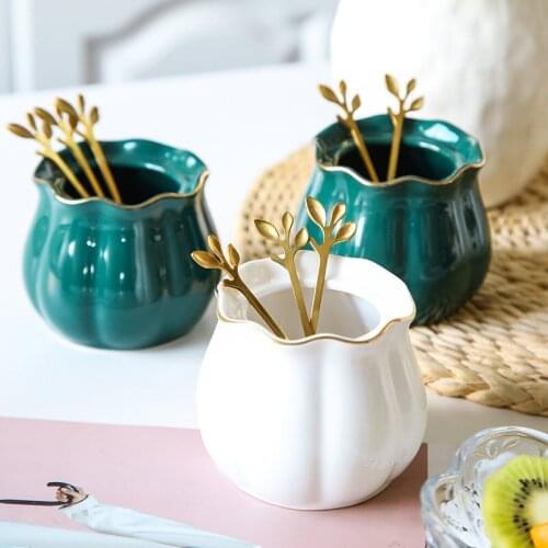 Cake Dessert Fruit Forks 4pcs Gold Spoon and Fork Container Set Kitchen Tool Home Desktop Decoration Tableware for Kids Children