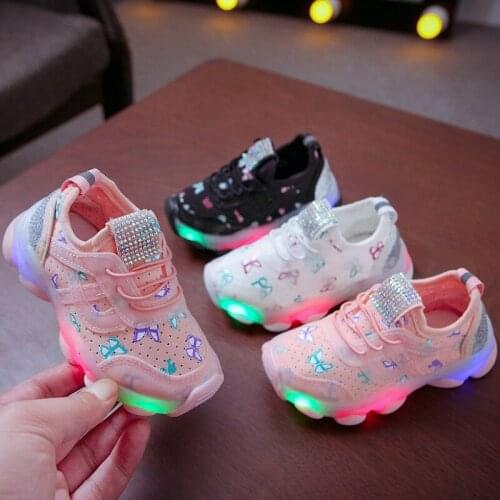 Spring Autumn Childrens LED Sneakers Kids Girls Toddler Diamond Casual Shoes LED Luminous princess butterfly Sneakers SH19061