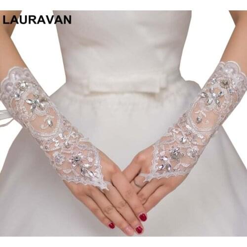 2020 Guantes Novia Opera Wedding Party Fingerless Lace Beading Lace Glove White Ivory Wedding Gloves Appliques Bride Gloves