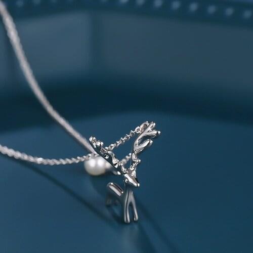 Origin Summer Exquisite Silver Color Cartoon Elk Pendant Necklace for Women Japanese Pearl Asymmetric Necklace Party Jewelry Hot