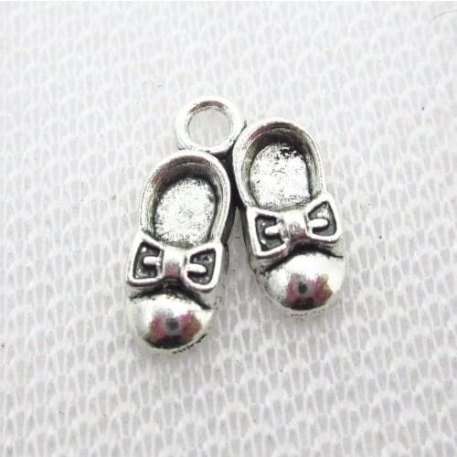 Hot selling 50pcs/lot baby shoes dangle charms drop charms For pendants bracelet diy jewelry accessories dangle charms